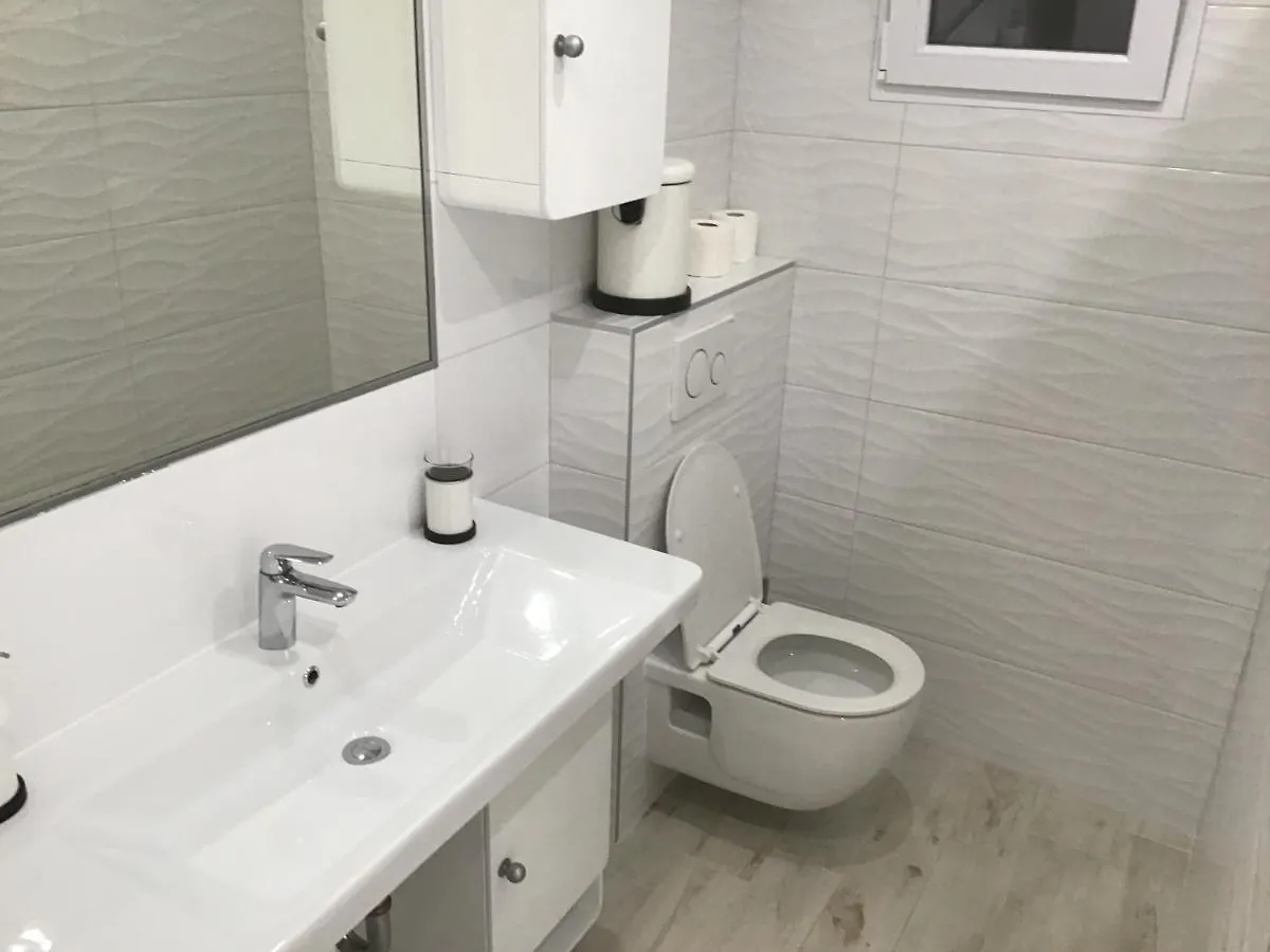 Apartments Tomato Novigrad Istria 0*,