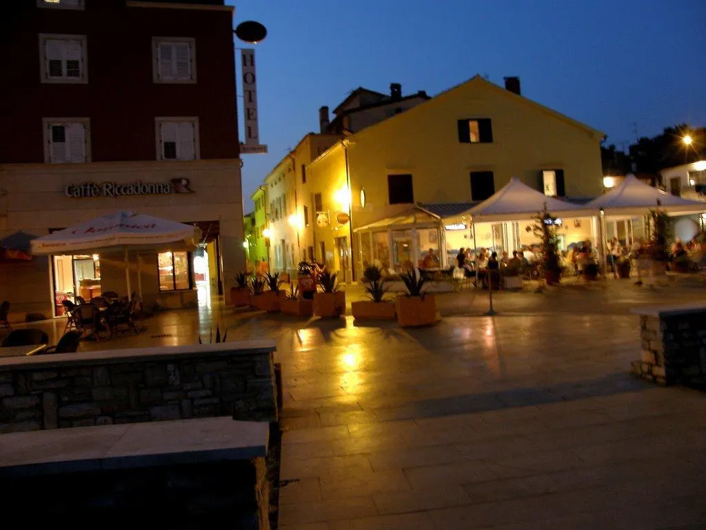 Apartments Tomato Novigrad Istria