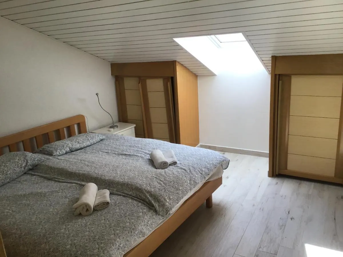 Apartments Tomato Novigrad
