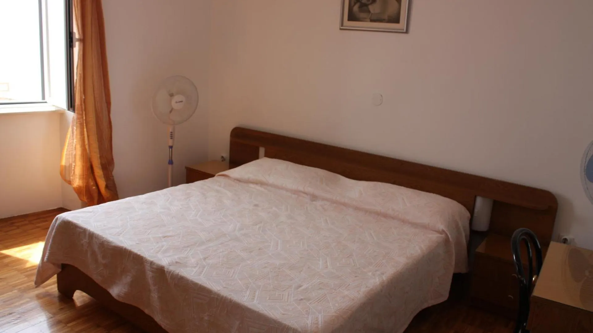 Apartments Tomato Novigrad  0*, Novigrad (Istria) Croatia