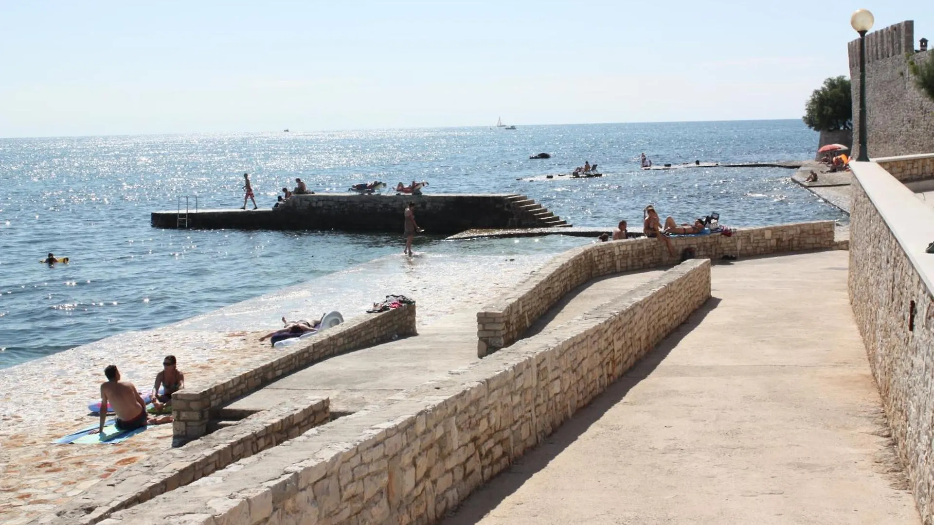 Apartments Tomato Novigrad