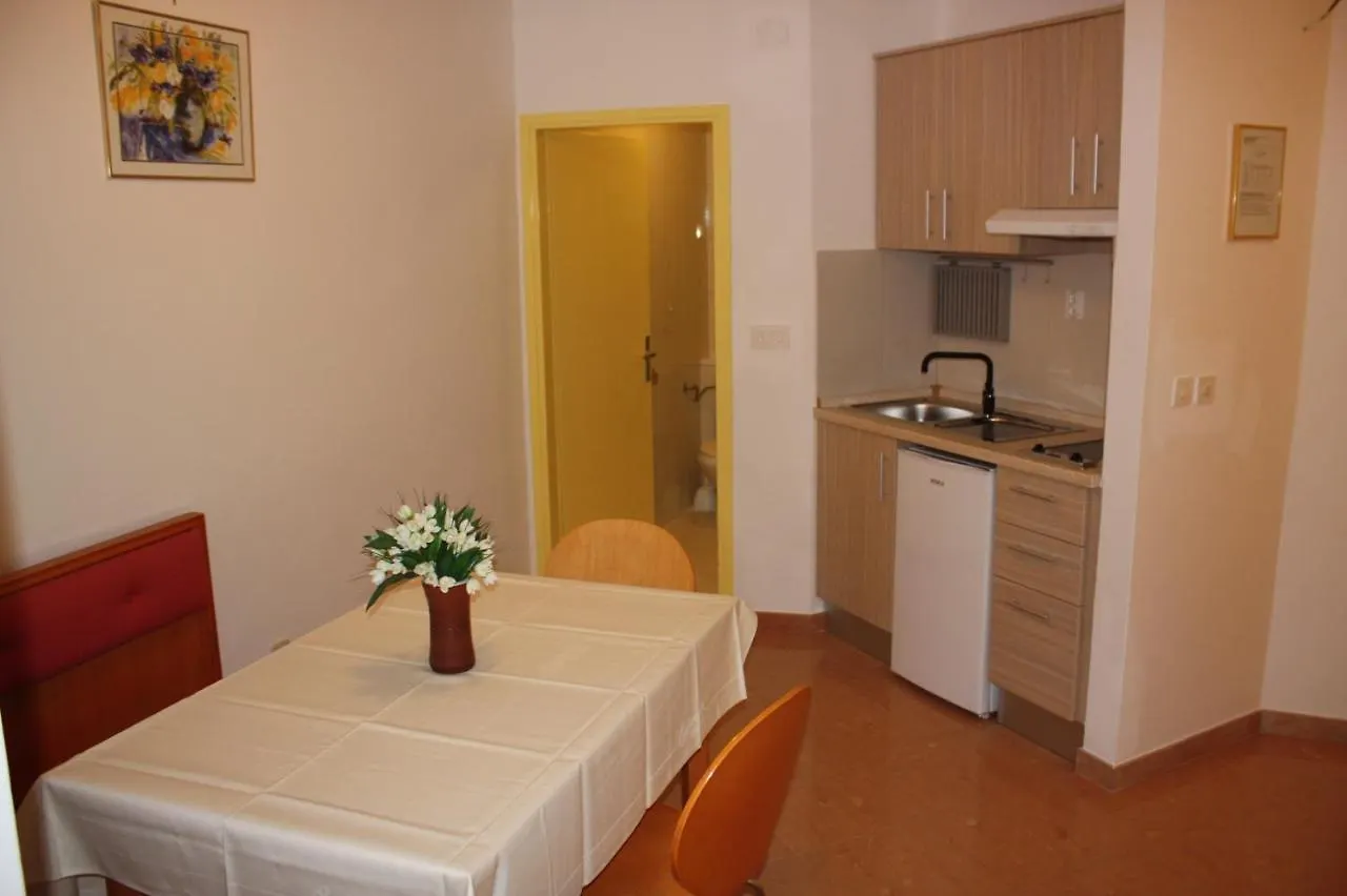 Apartments Tomato Novigrad  Croatia